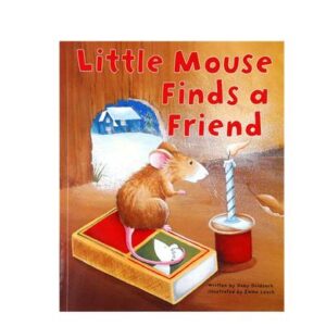 Book reader little mouse finds a friend